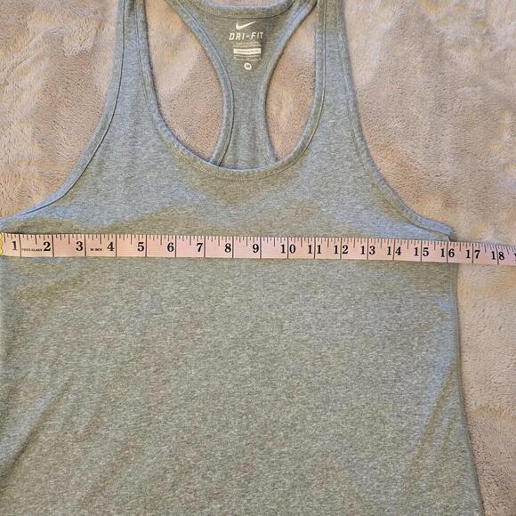 Nike Shirt Women's Gray Tank Top Athletic Racerback Driftit Run Gym Size M - Picture 4 of 5